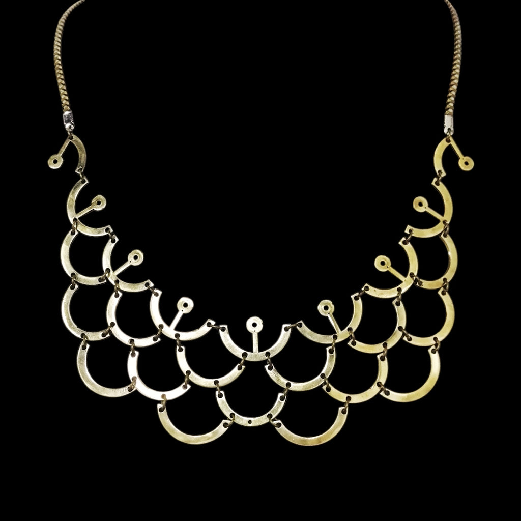 Current – Mechanical Necklace with Flowing Modular Structure – Bitácora Collection