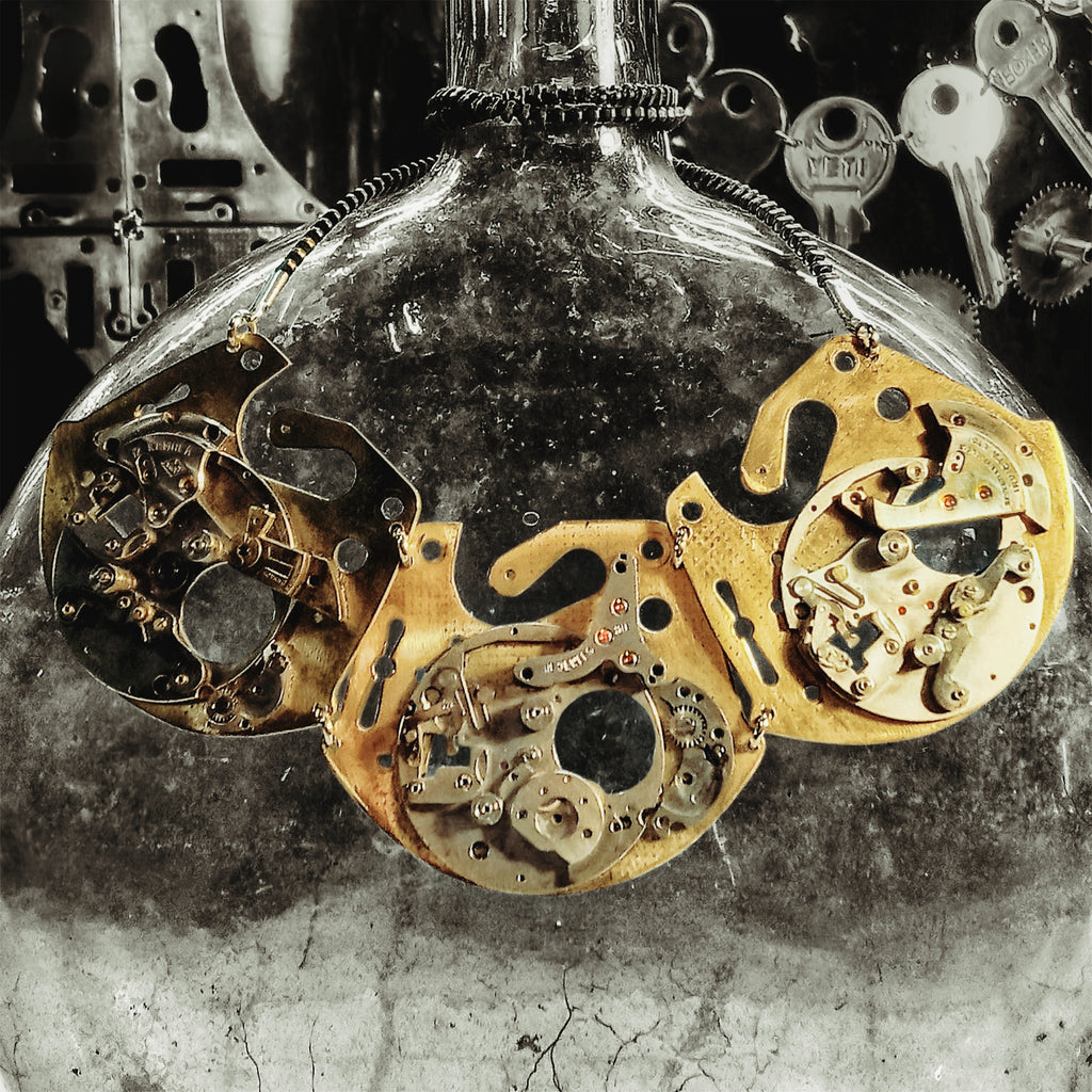 Triad – Mechanical Necklace with Layered Watch Plates – Bitácora Collection