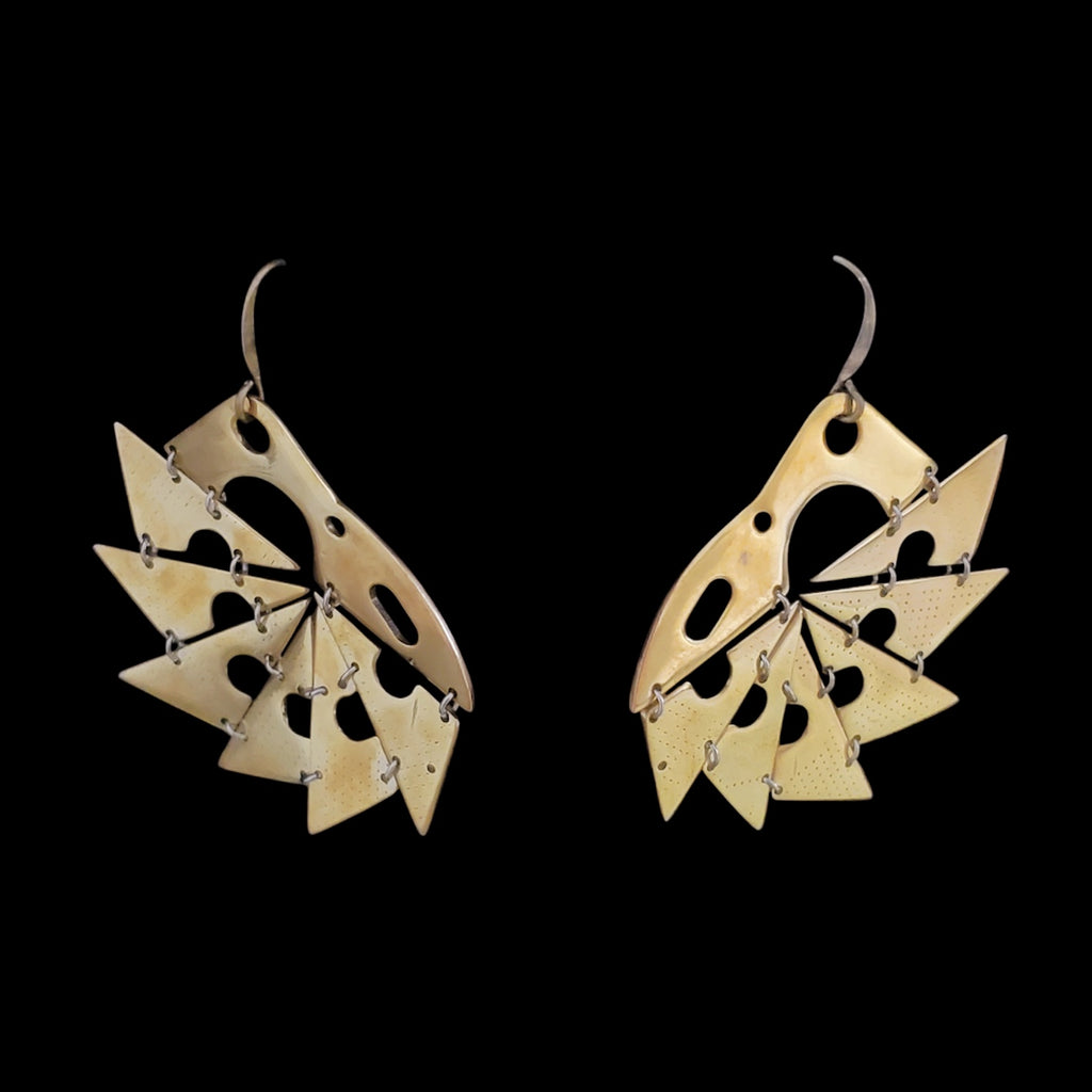 Folds – Bronze Articulated Earrings – Bitácora Collection