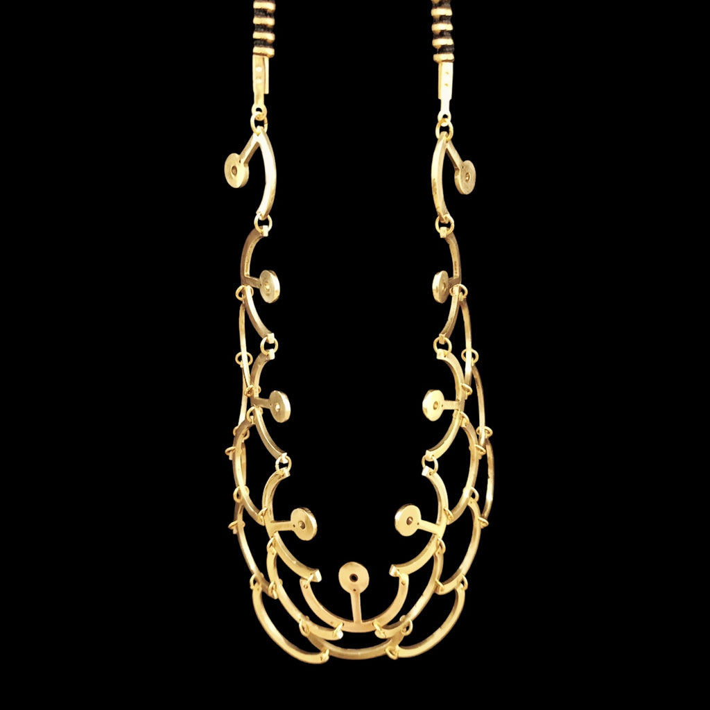 Current – Mechanical Necklace with Flowing Modular Structure – Bitácora Collection