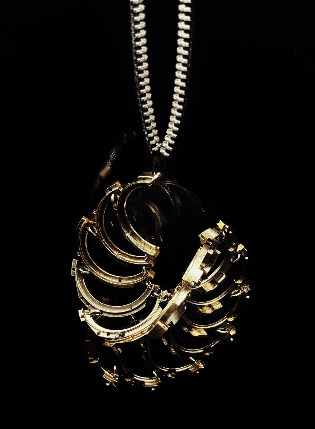 Articulated Structure Necklace - Sculptural Form - Bitácora Collection - Cycle