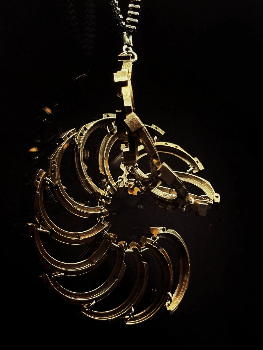 Articulated Structure Necklace - Sculptural Form - Bitácora Collection - Cycle