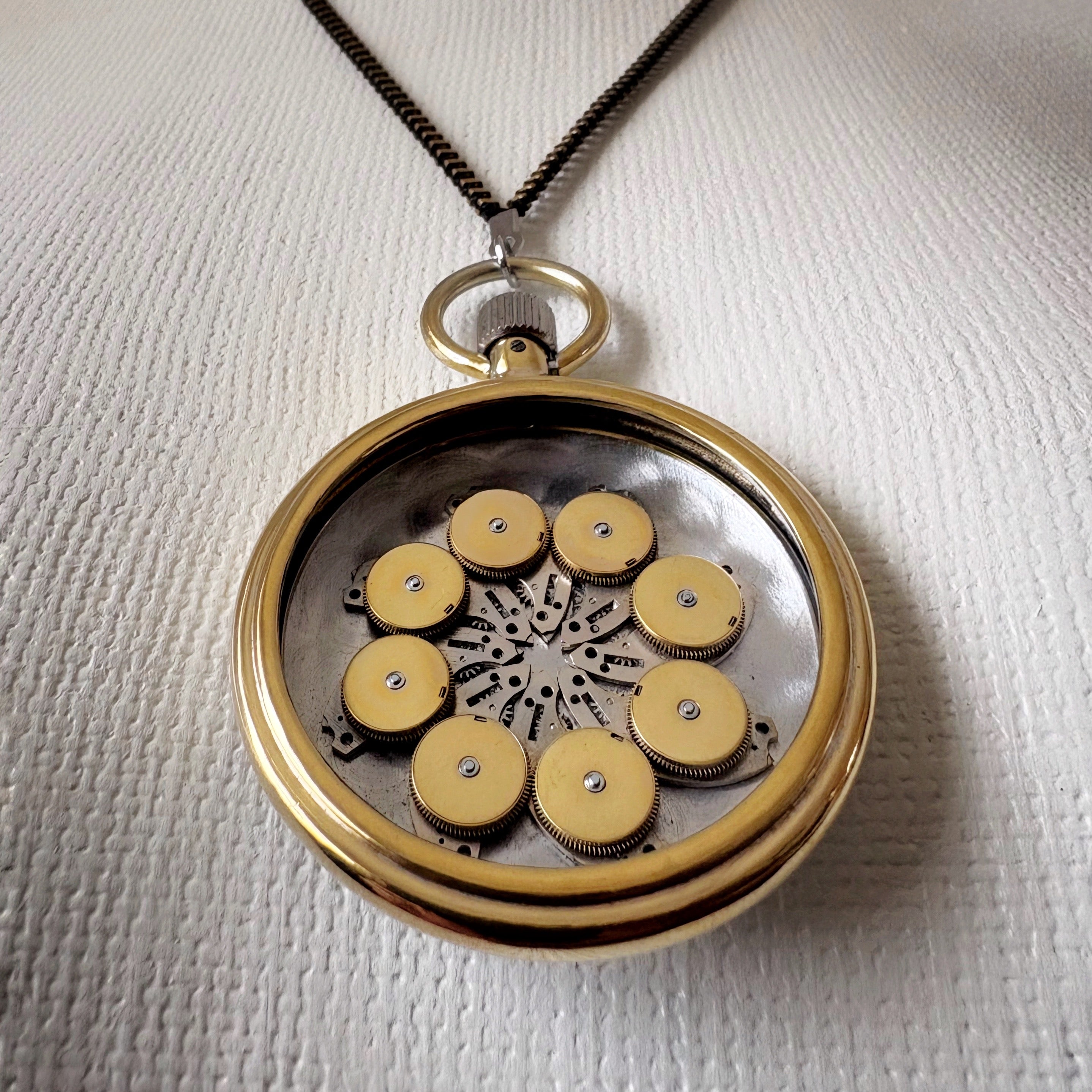 Radial Mechanical Composition - Encapsulated Time System - Bitácora Collection - Halo