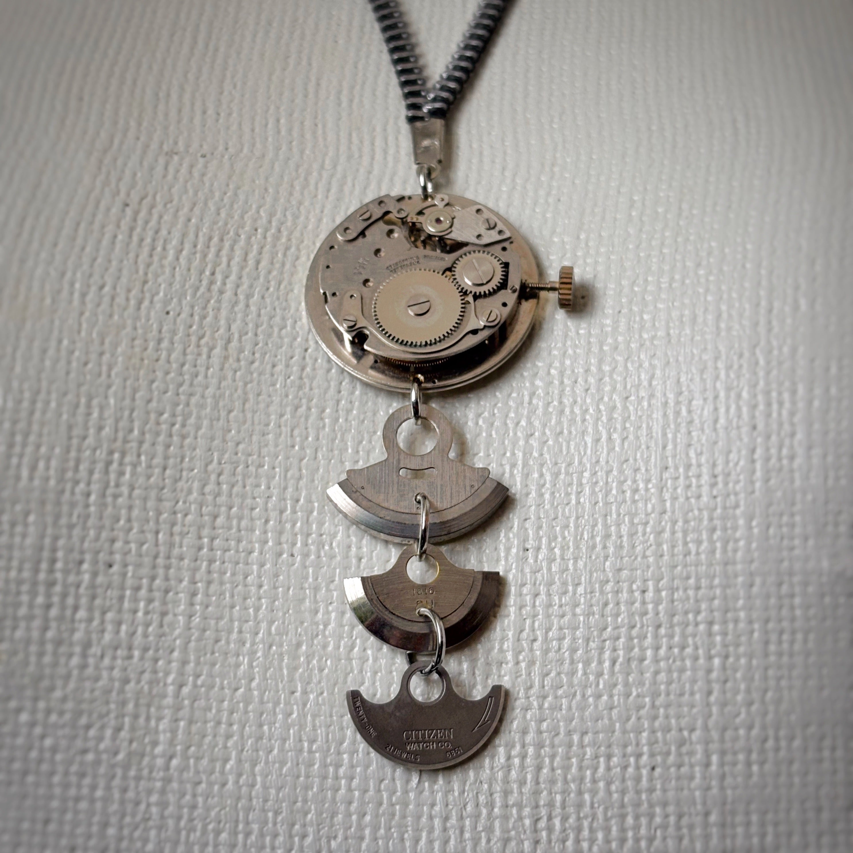 Watch Movement Pendant Necklace - Mechanical Jewelry - Bitácora Collection - Triax