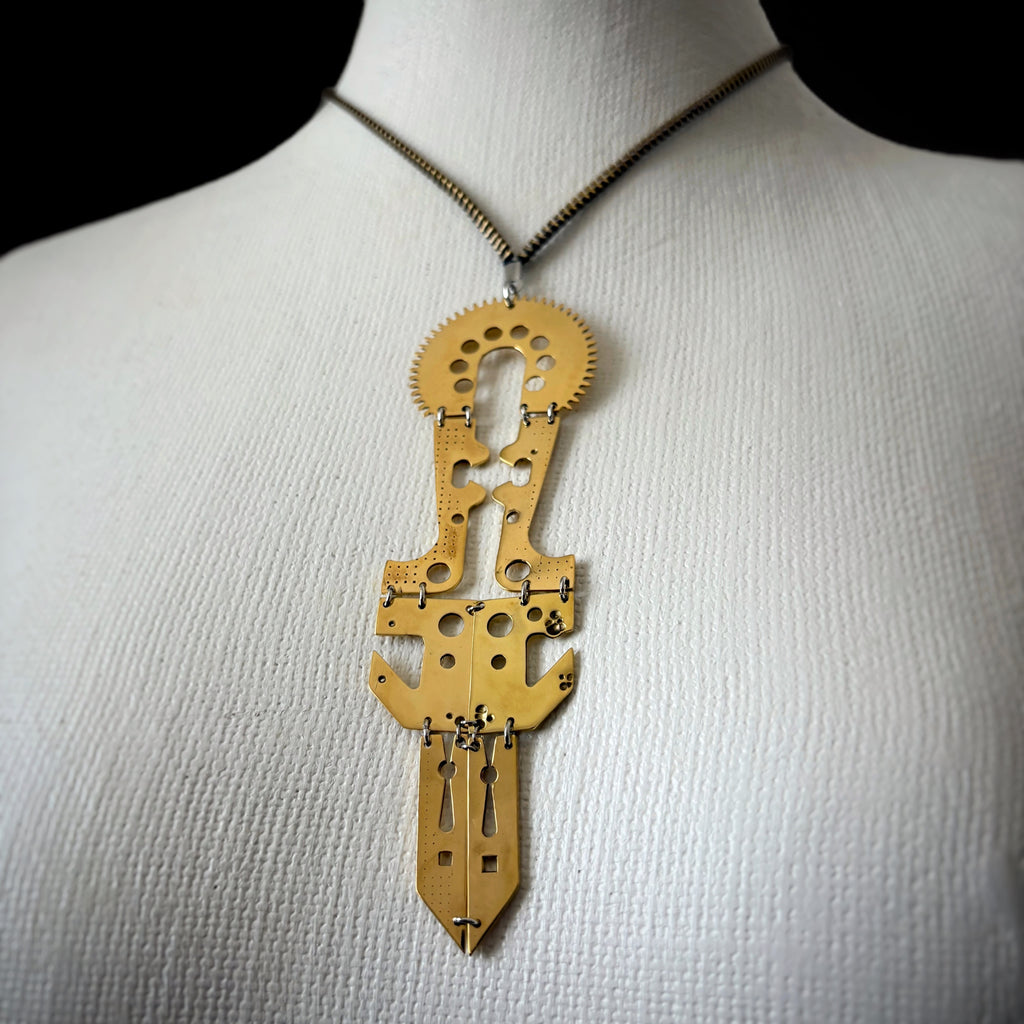 Articulated Mechanical Necklace - Figurative Structure - Bitácora Collection - Blade