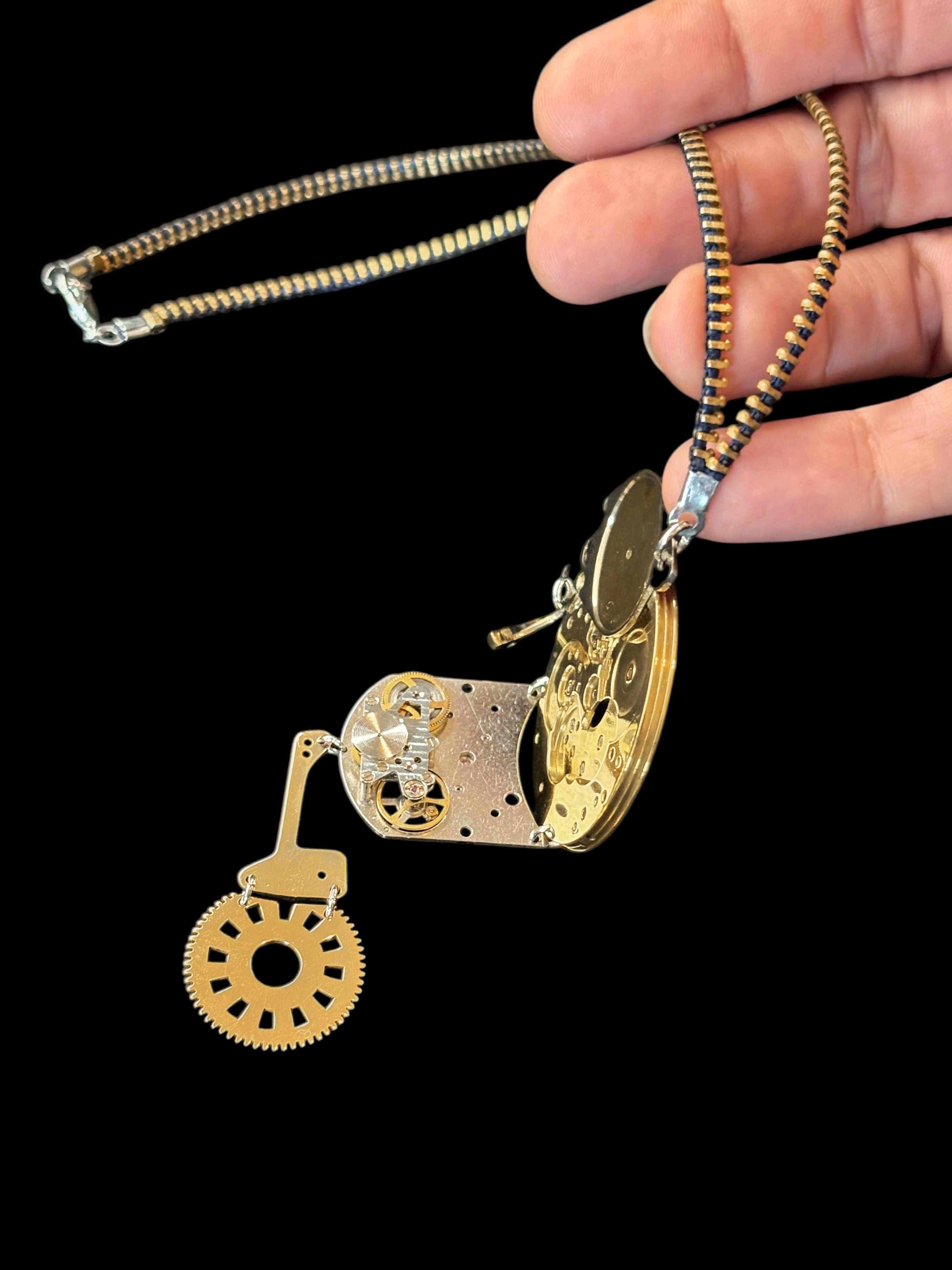 Bronze Mechanical Necklace - Figurative Sculptural Jewelry - One of a Kind Statement Piece - Bitácora Collection - Effigy -