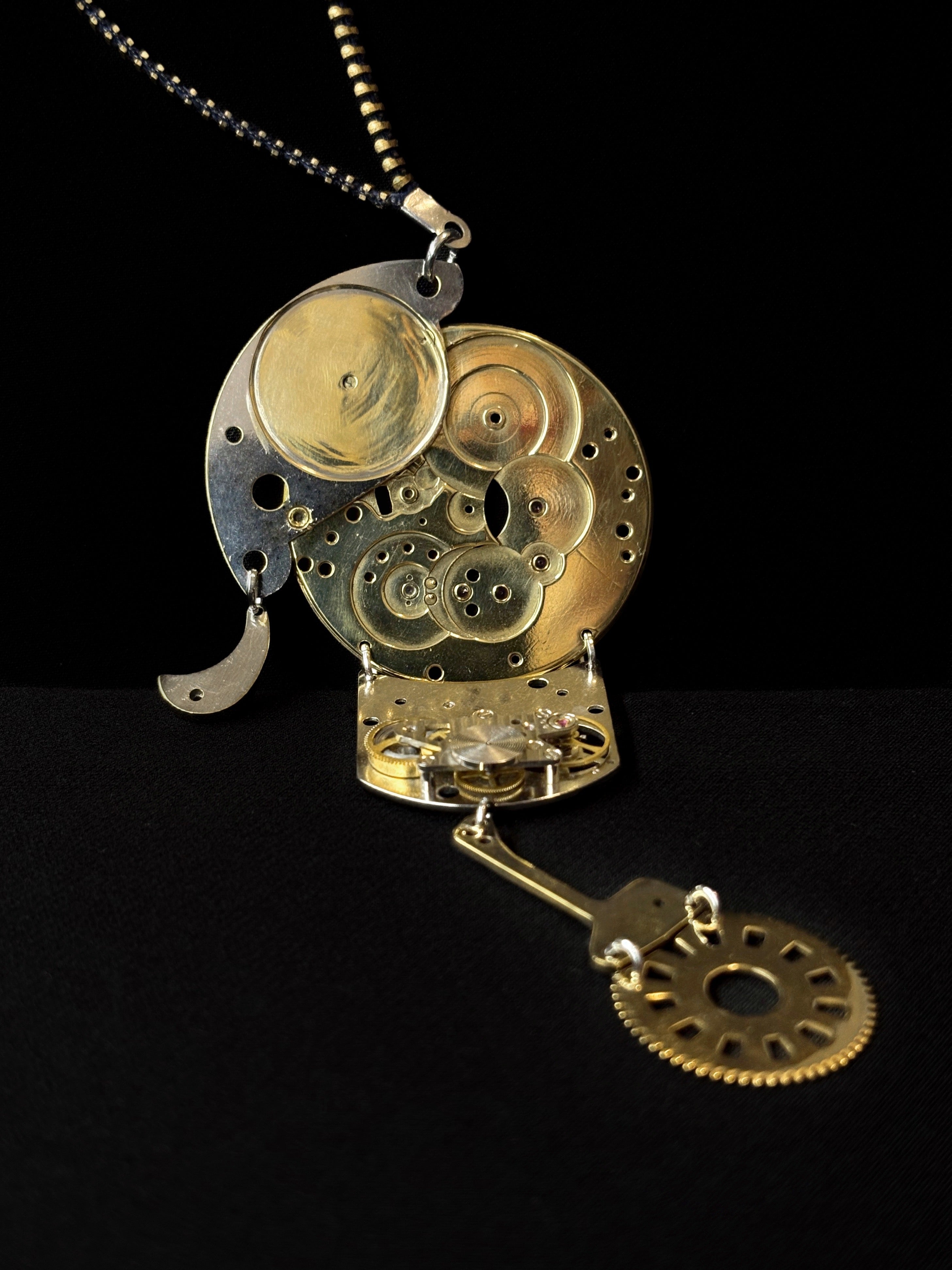 Bronze Mechanical Necklace - Figurative Sculptural Jewelry - One of a Kind Statement Piece - Bitácora Collection - Effigy -