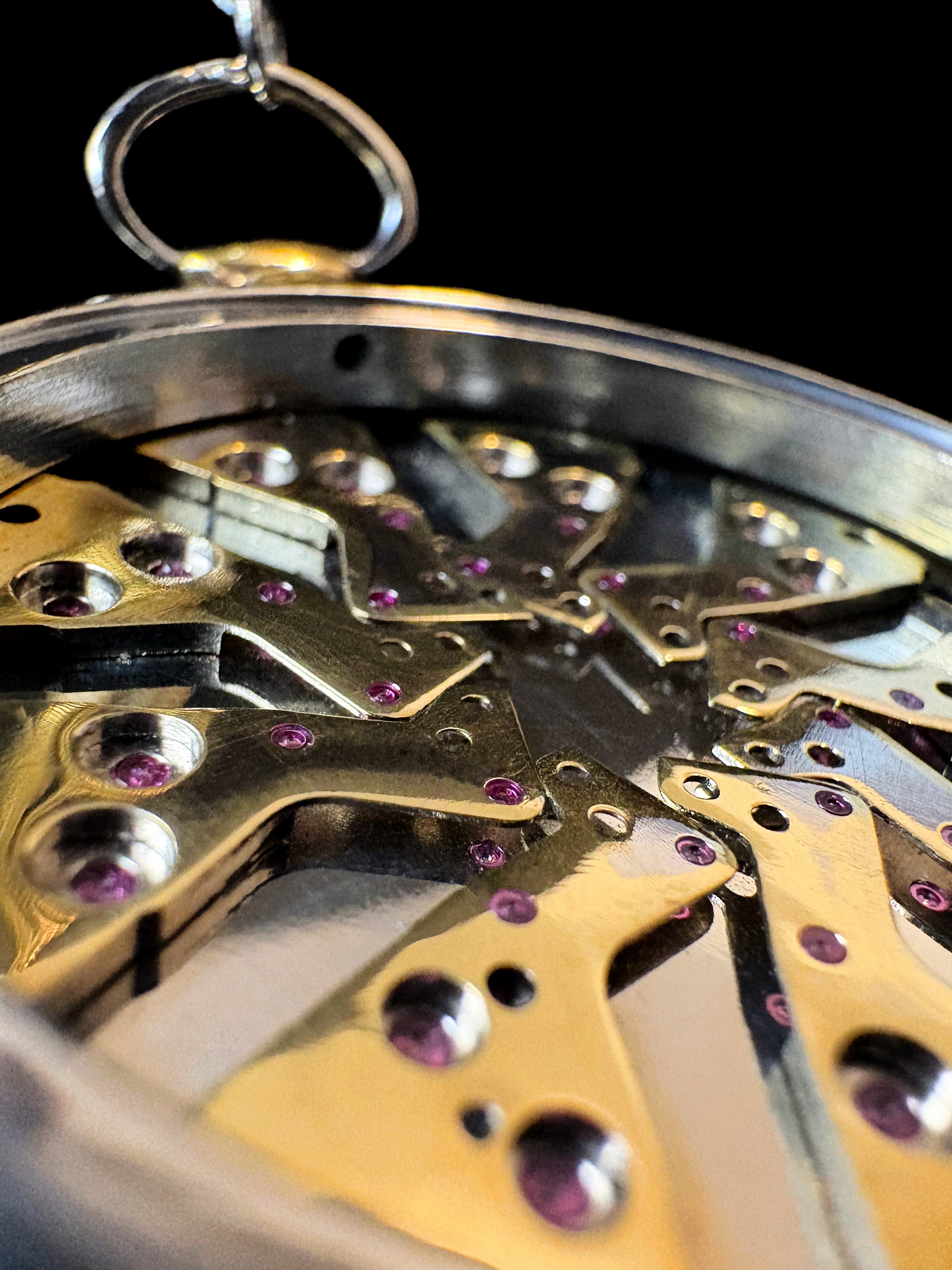 Mechanical Core Pendant - Radial Watch Movement Composition - Bitácora Collection - Nucleus