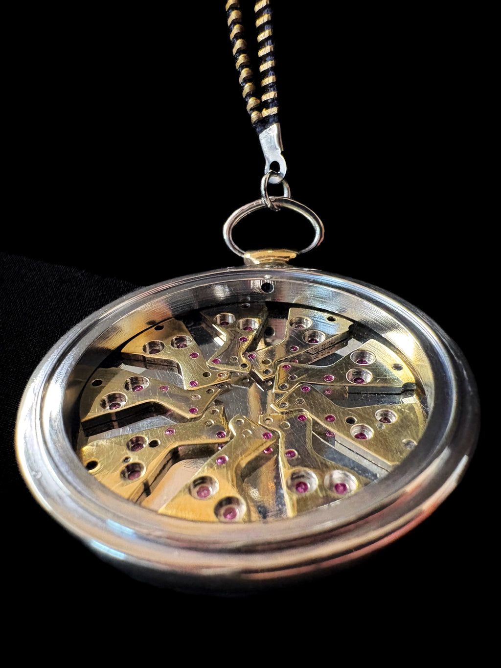 Mechanical Core Pendant - Radial Watch Movement Composition - Bitácora Collection - Nucleus