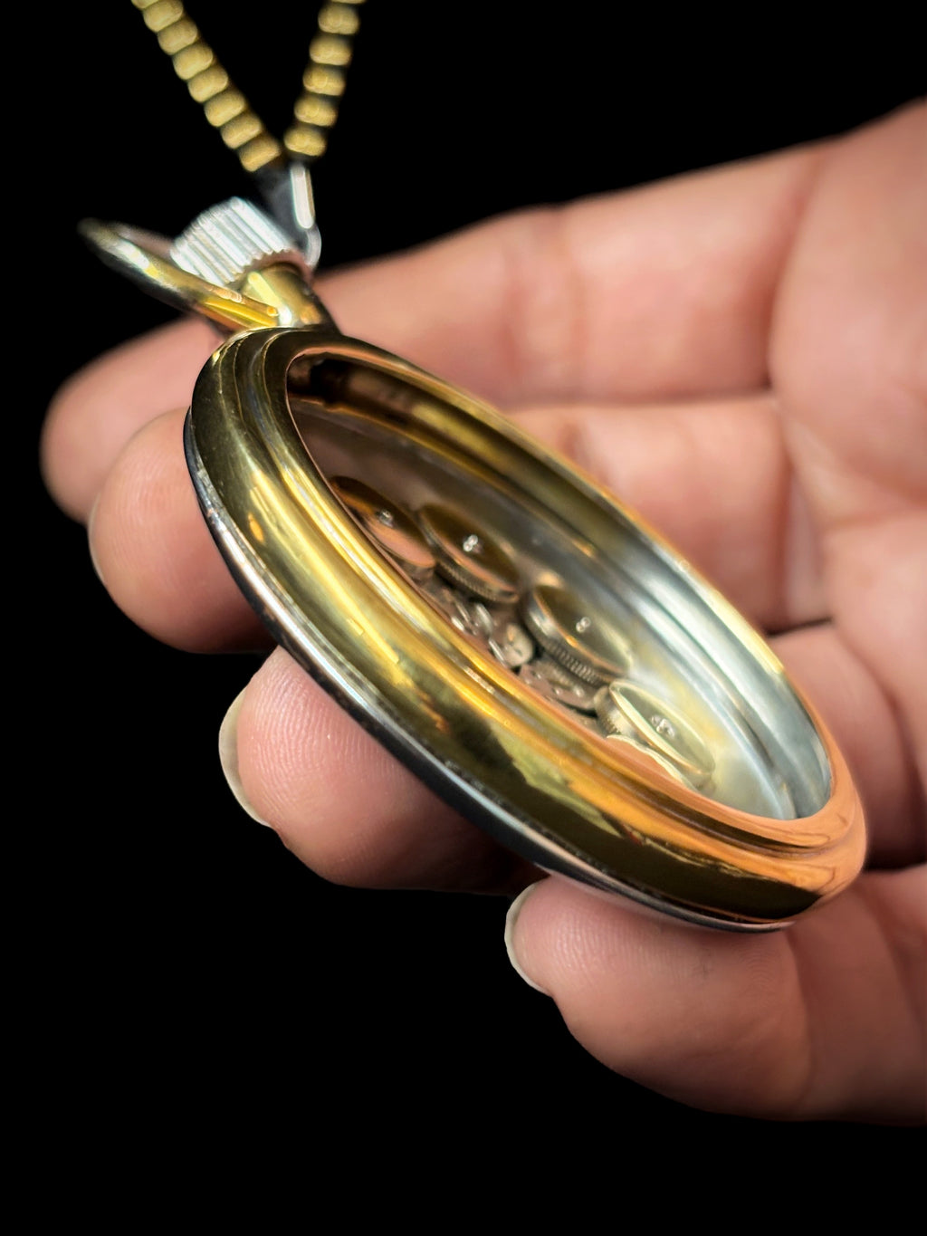 Radial Mechanical Composition - Encapsulated Time System - Bitácora Collection - Halo