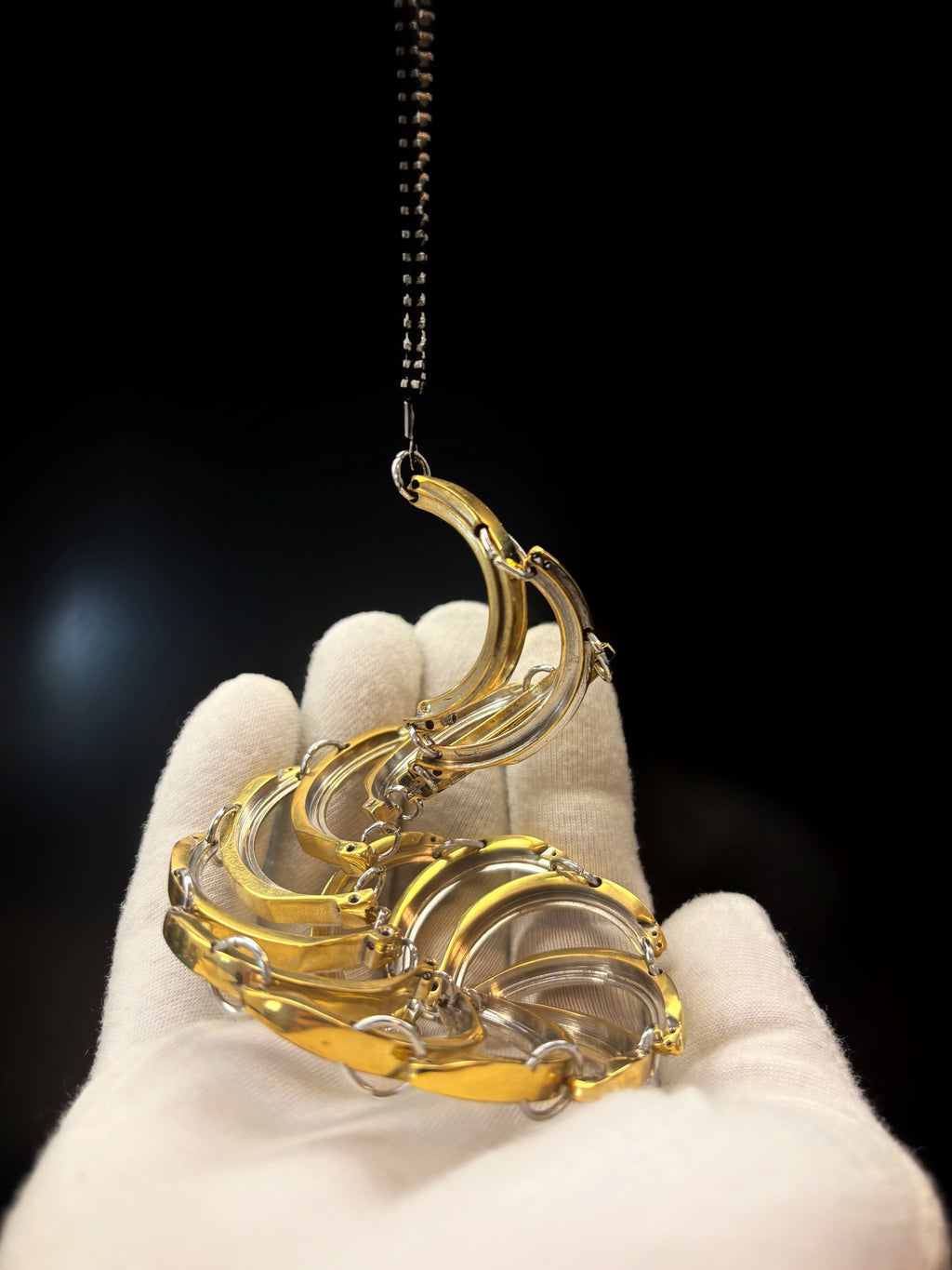 Articulated Structure Necklace - Sculptural Form - Bitácora Collection - Cycle